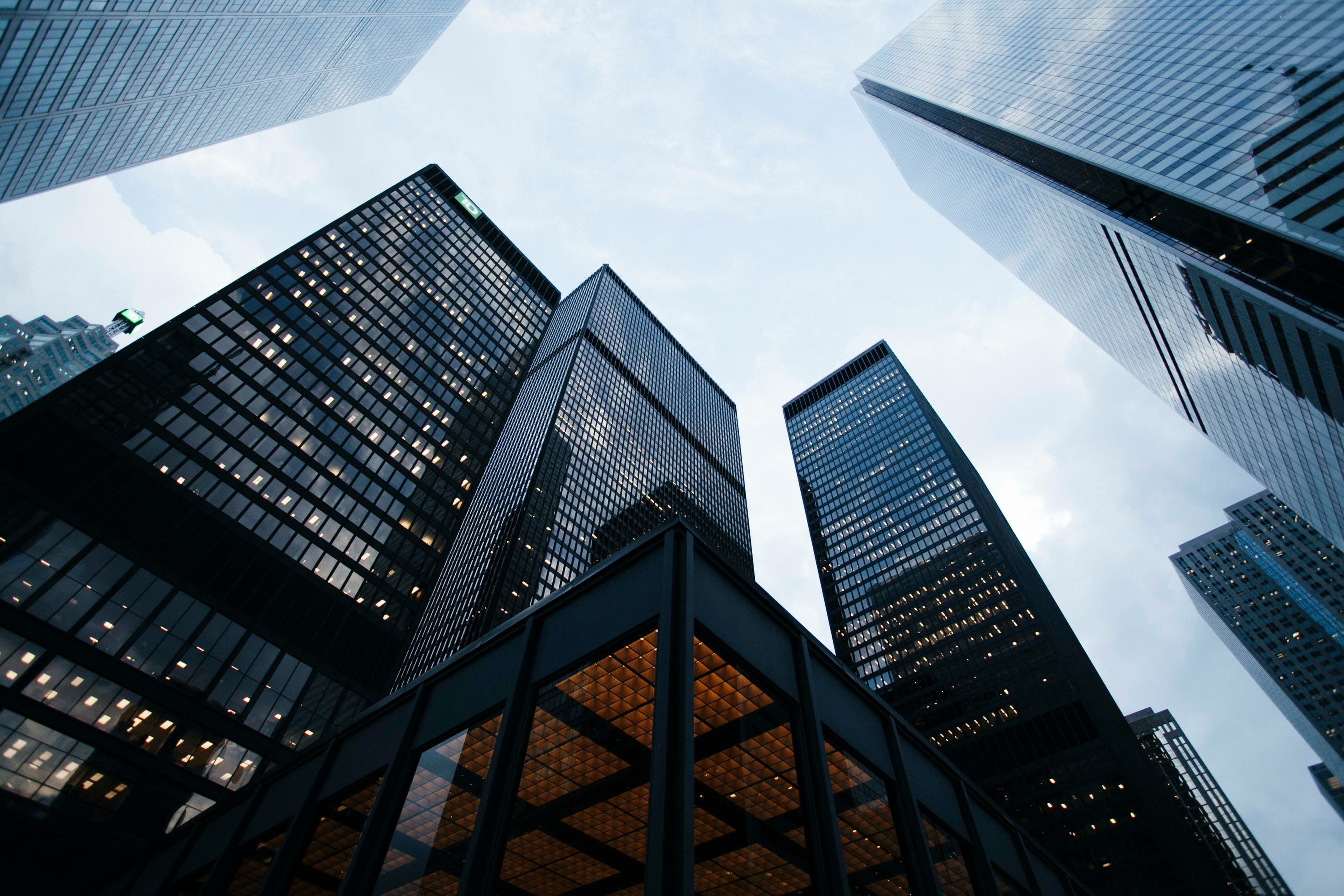 Arquitetura corporativa — visão de escala e estrutura